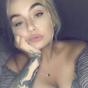 Meet your Posher, Kaitlyn